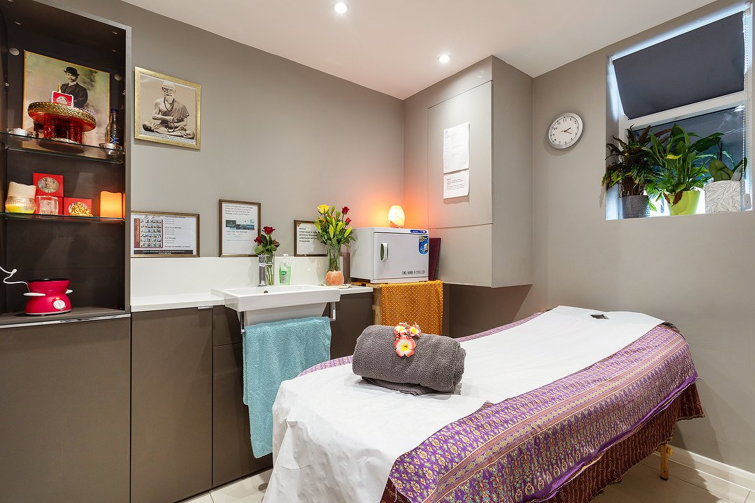 Gold Star Thai Massage, Prestwich, Bury