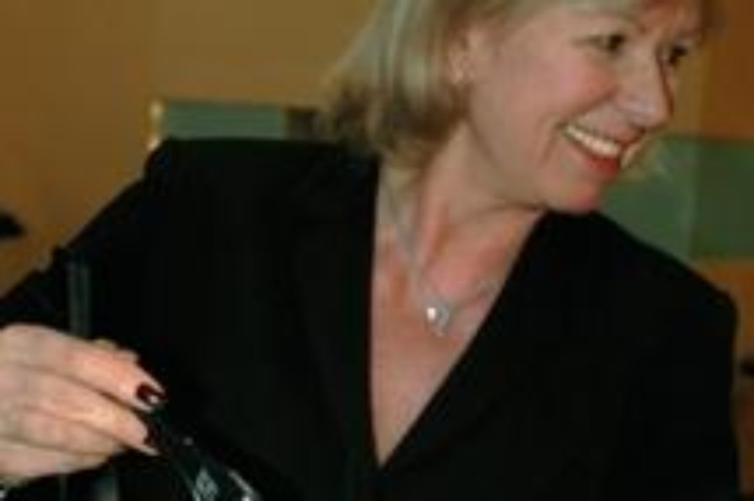 Jo Hansford, Mayfair, London