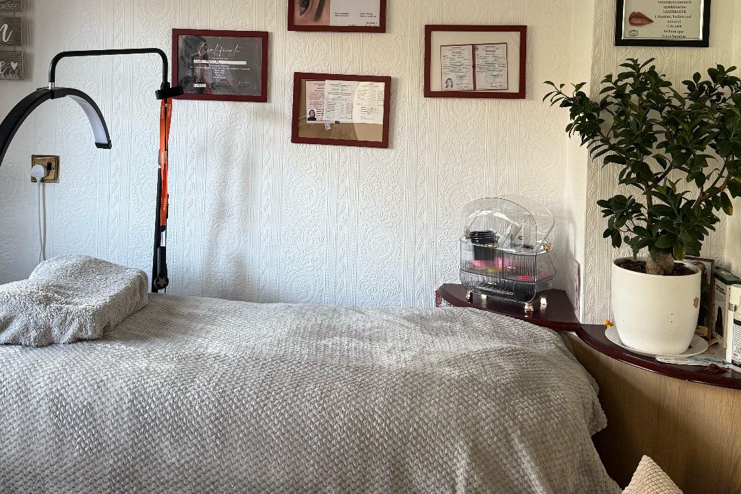 Beauty Extensions By Ana Pascal, Bloxwich, West Midlands County