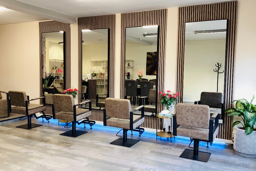 JGLOWS BEAUTY SALON , Eindhoven, Engelsbergenstraat, Eindhoven