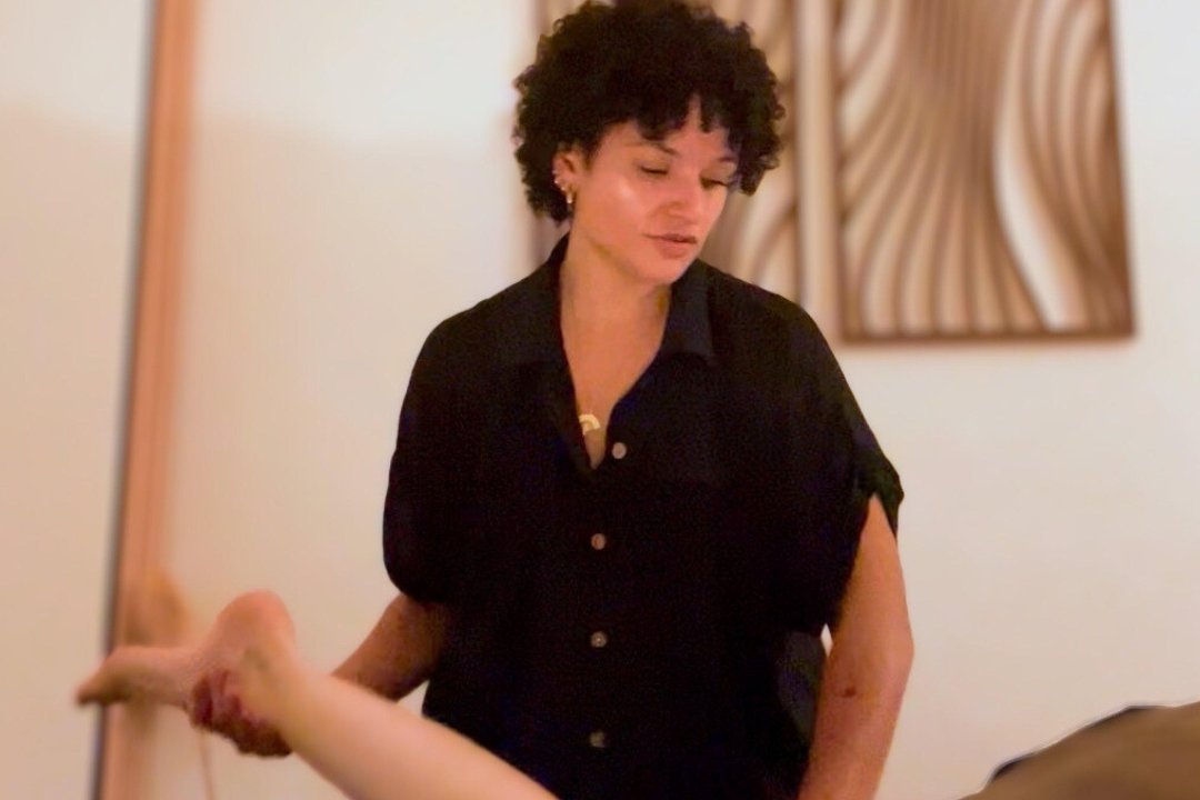 Juliette Massage, Av. Ledru Rollin, Paris