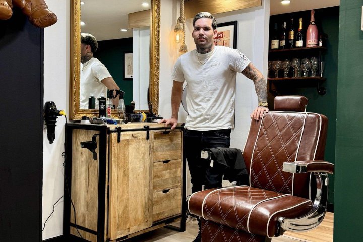 Richard's Rondon Peluqueros - Barbier Pasaje miraflores local 45 - Photo de galerie - OneBooking