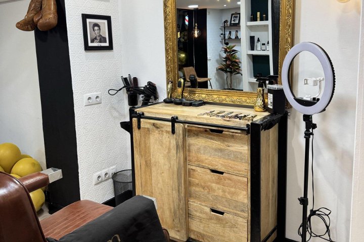 Richard's Rondon Peluqueros - Barbier Pasaje miraflores local 45 - Photo de galerie - OneBooking