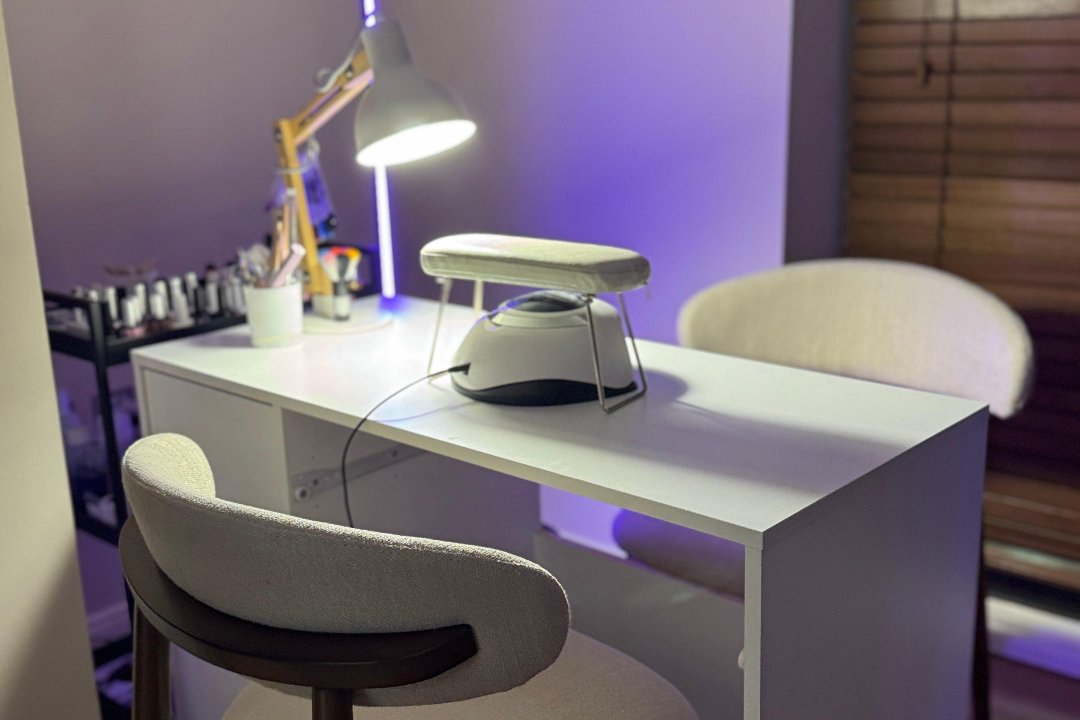 Elara DUP, Cockfosters, London