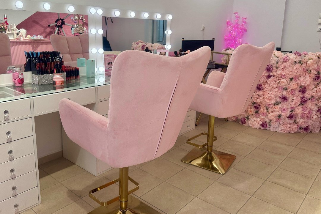 Glamgang.gr, Nea Ionia, Αττική