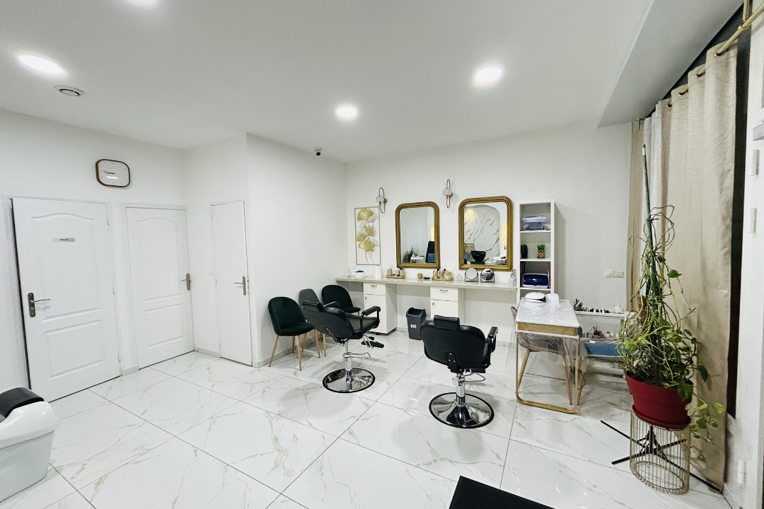 Lénahya beauty, Bondy, Seine-Saint-Denis