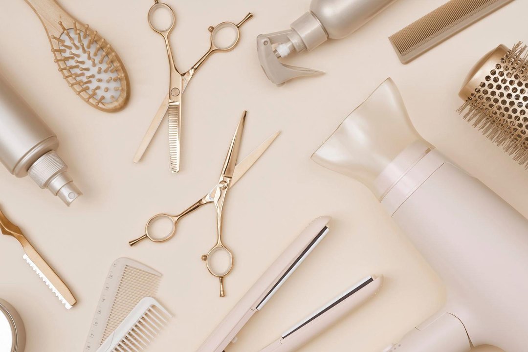 Glow Up Hair Beauty, Girona