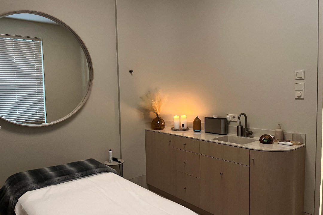 Masažuotoja Karolina.Harmony, Naujamiestis, Kaunas