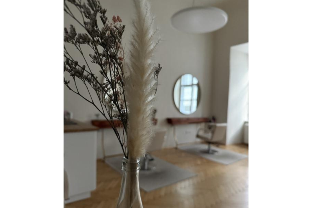 NIA make up & hair, 1. Bezirk Innere Stadt, Graz