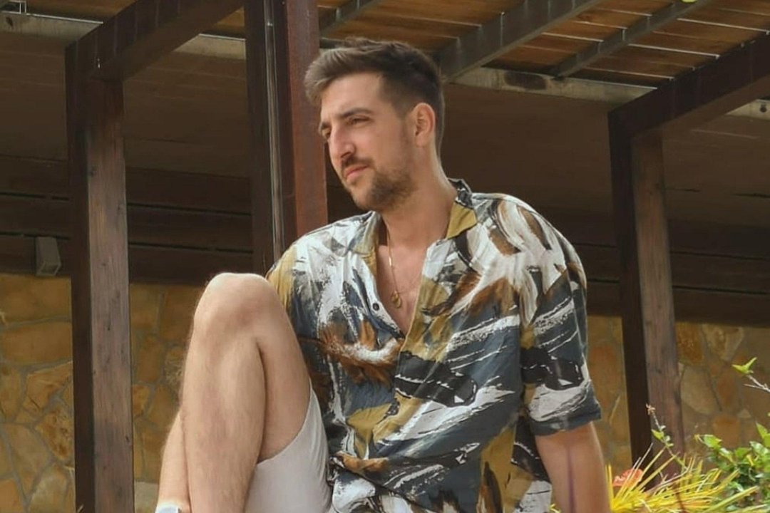 Mains sages by Jonathan, Levallois-Perret, Hauts-de-Seine