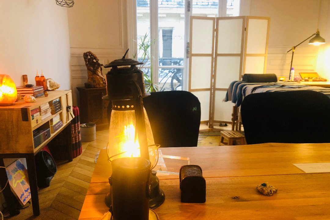 Pierre-Mickaël ADAM - Paris 17, Les Boutiques du Palais, Paris