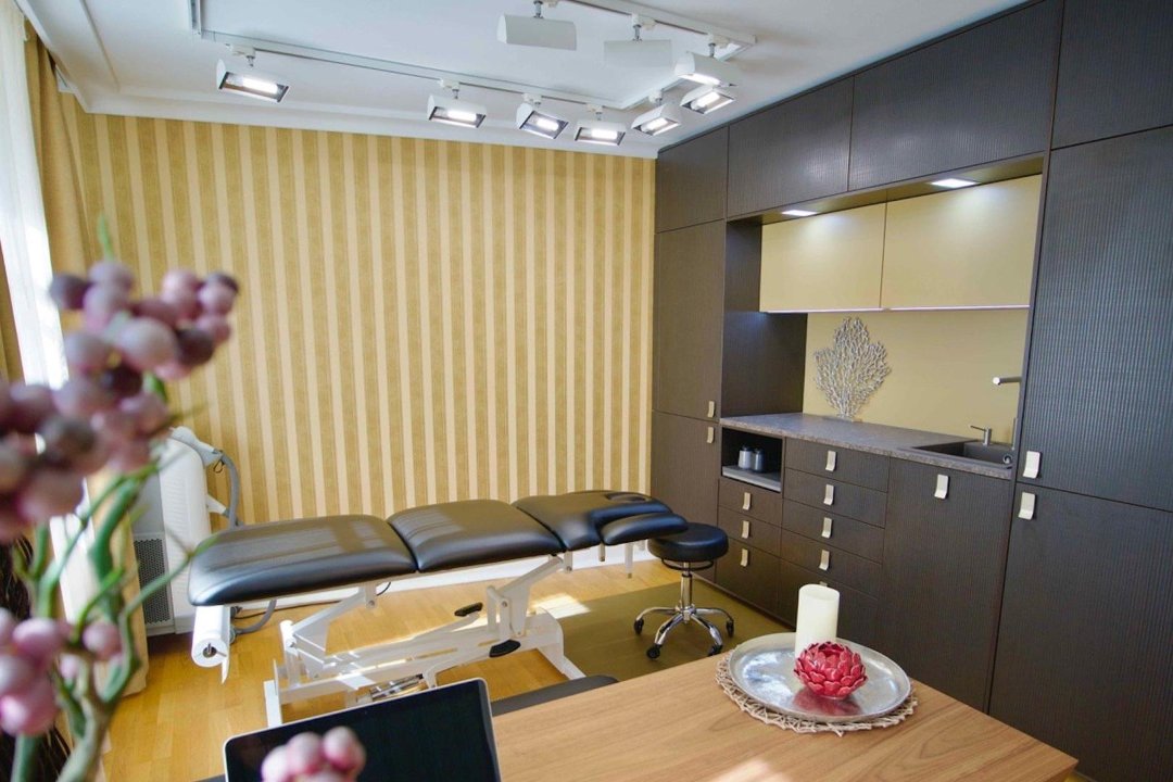 Petra Brandstetter - Microblading/ PMU & Laser-Haarentfernung, 6. Bezirk, Wien