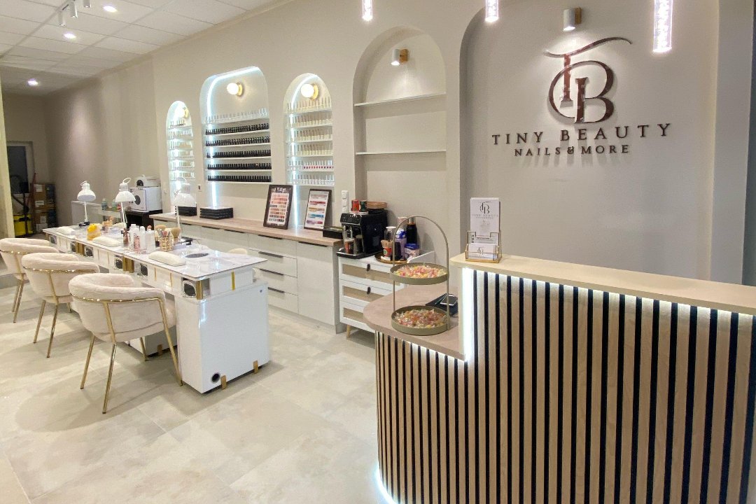 TINY BEAUTY (nails&more), Osdorf, Hamburg