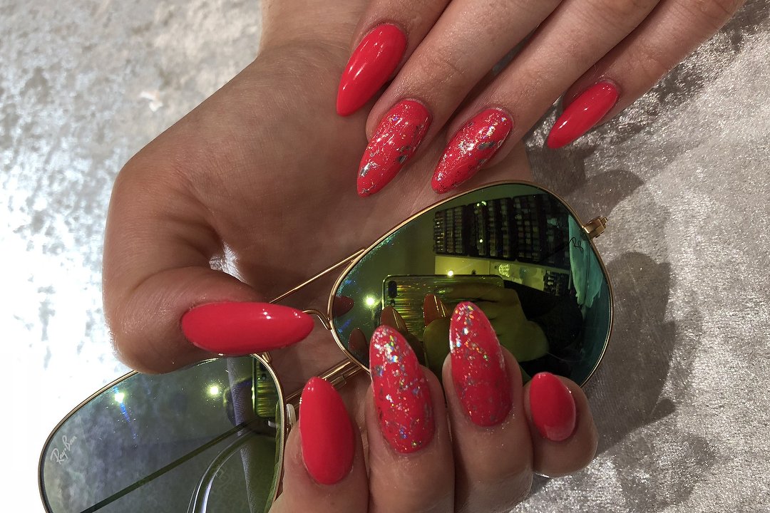 Sheek Nail Designs, Aberdeen