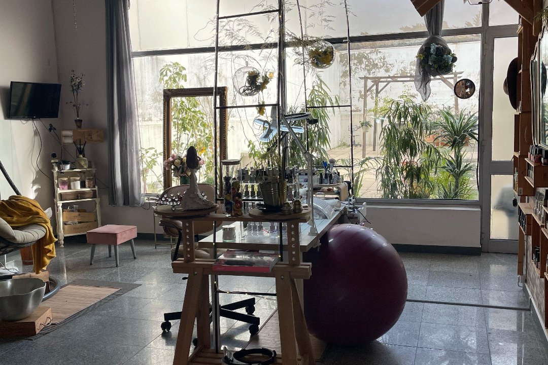 Mariah Brandão Estética, Oporto