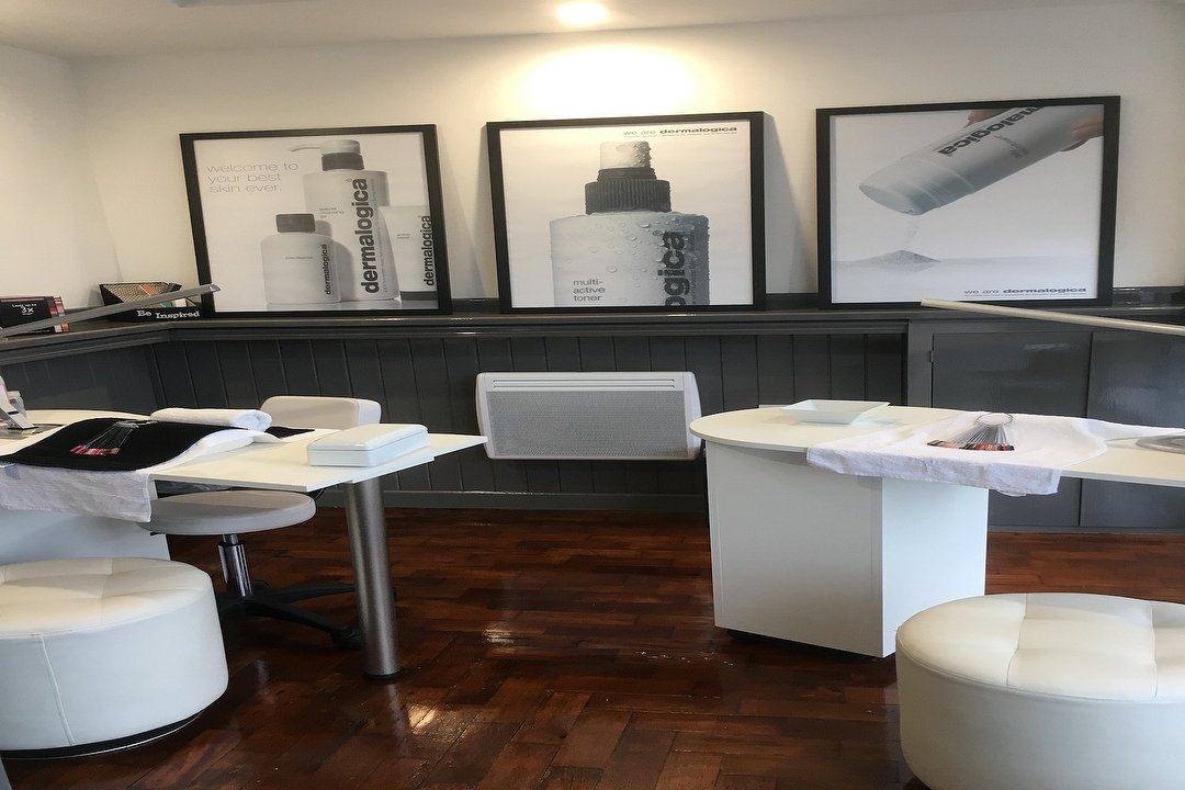 Sensoria Beauty Salon, Little Sutton, Cheshire