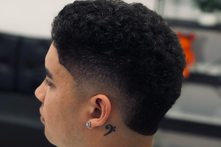 RAW Barber Studio - Barbier Bilbao - Photo de galerie - OneBooking