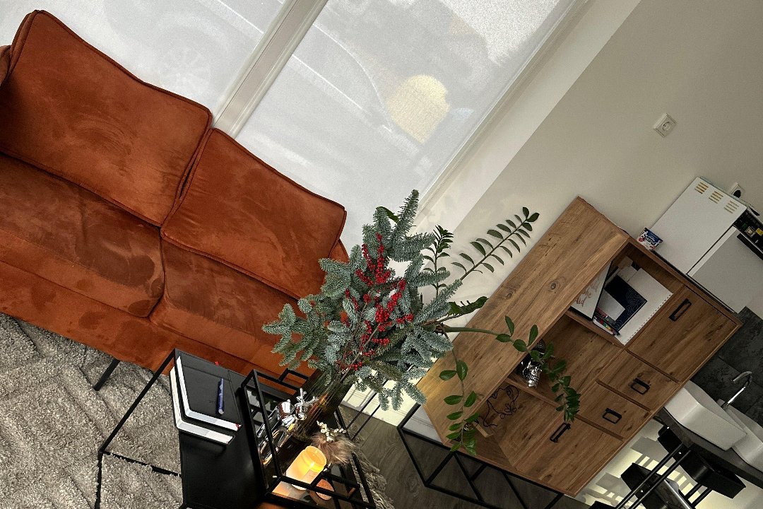 Rasa Manikiūro Meistrė, Vilijampole, Kaunas