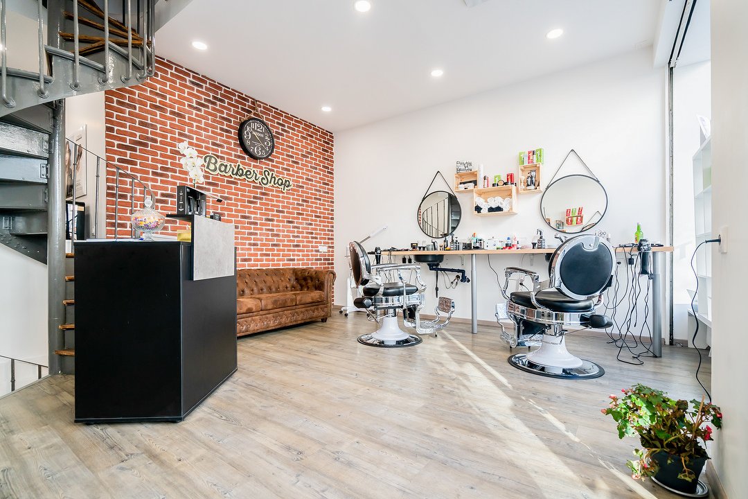 Fay's Coiffure, Plaisance, Paris