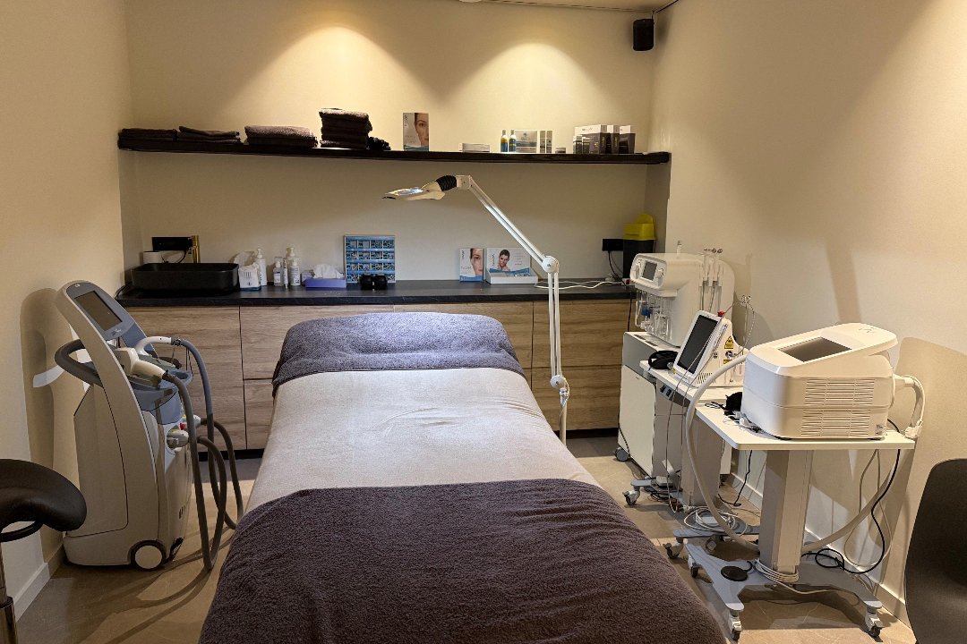 Renske Ypma Skin Clinics, Zandvoort, Noord-Holland