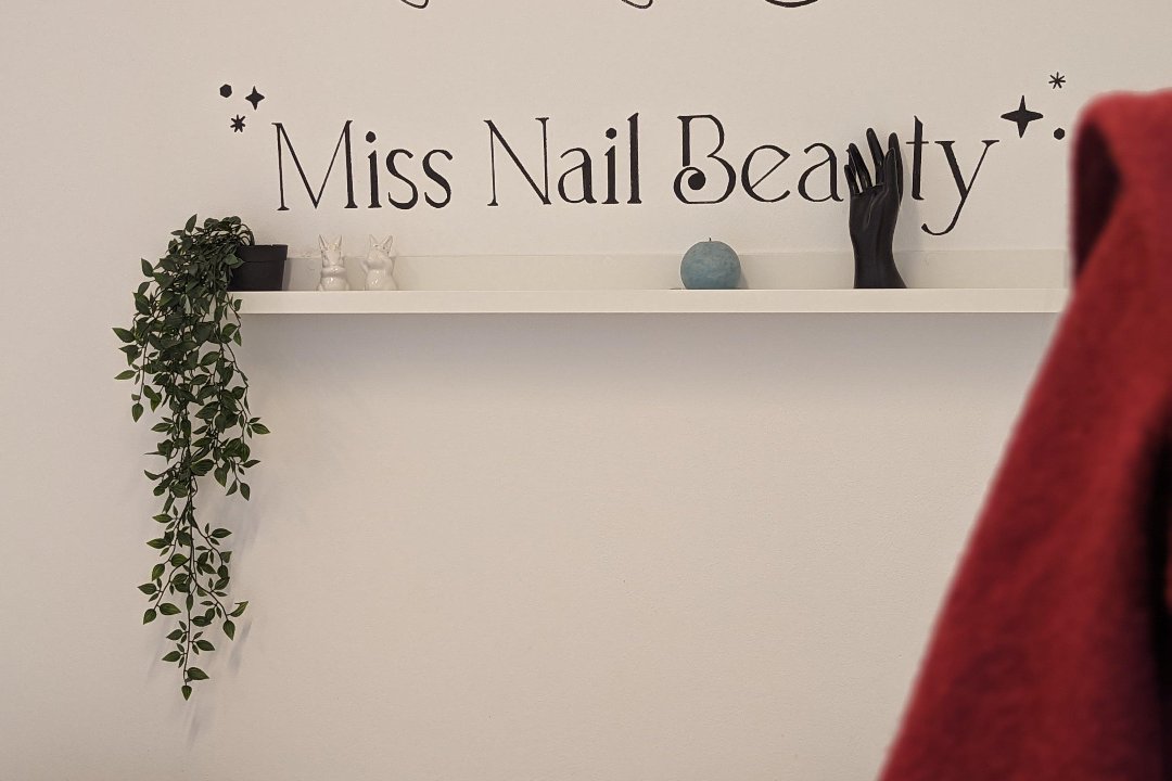 Beauty salon Missnailbeauty, C. van Eesterenlaan, Amsterdam