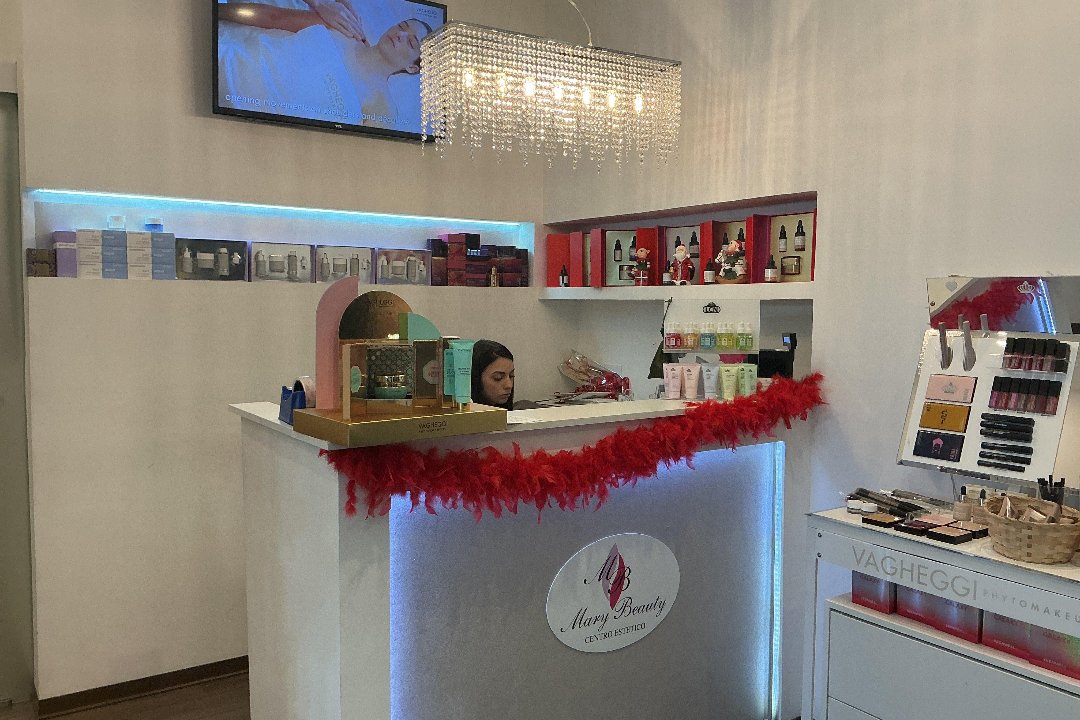 Mary Beauty, AXA, Roma