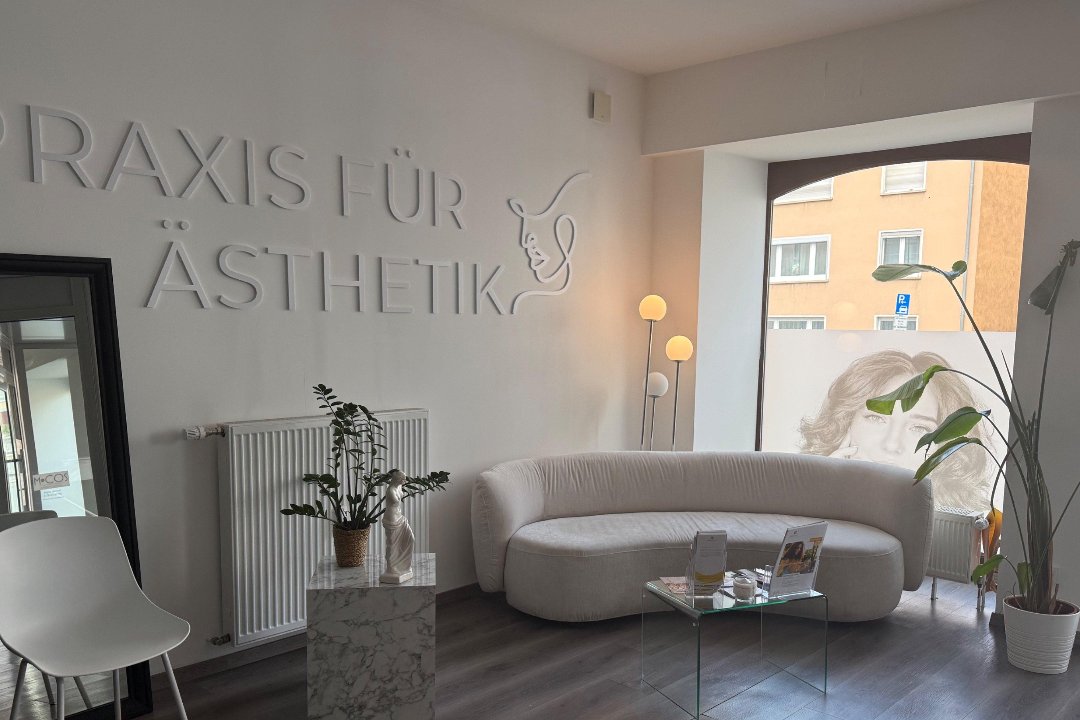 M COS - Morlandt Cosmetics, Innenstadt, Gießen