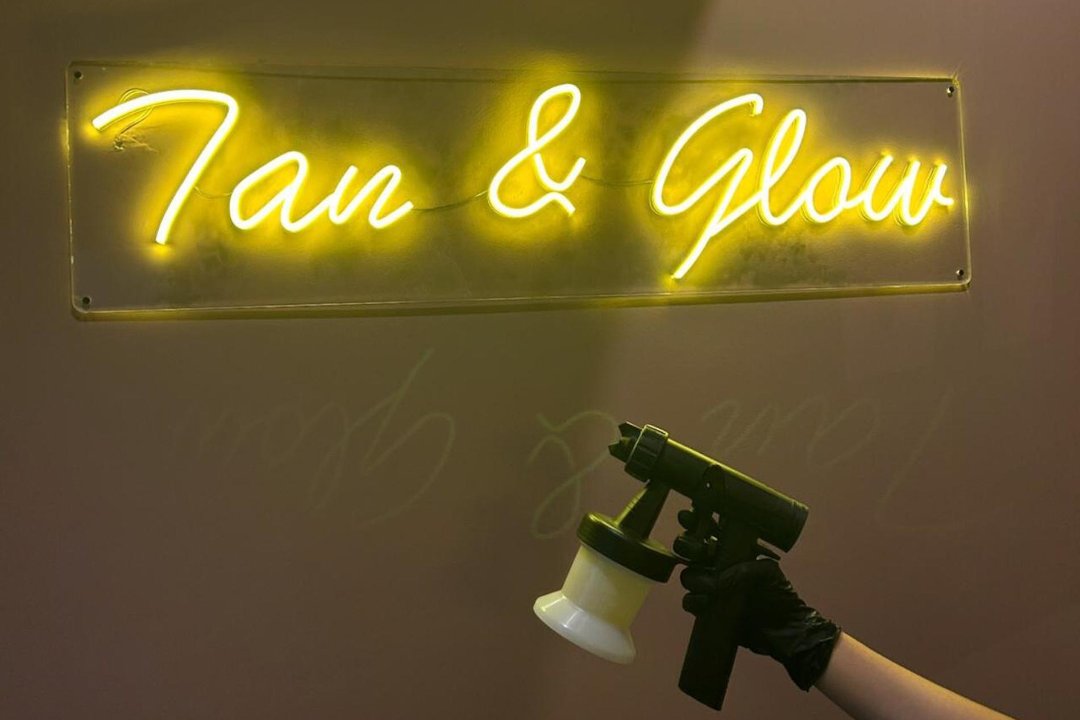 Centro de Bronceado Tan & Glow, Recoletos, Madrid