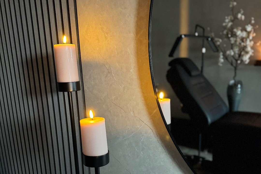 Brow & Beauty Bar Vlijmen, Vlijmen, Noord-Brabant