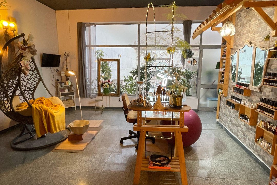 Mariah Brandão Estética, Oporto