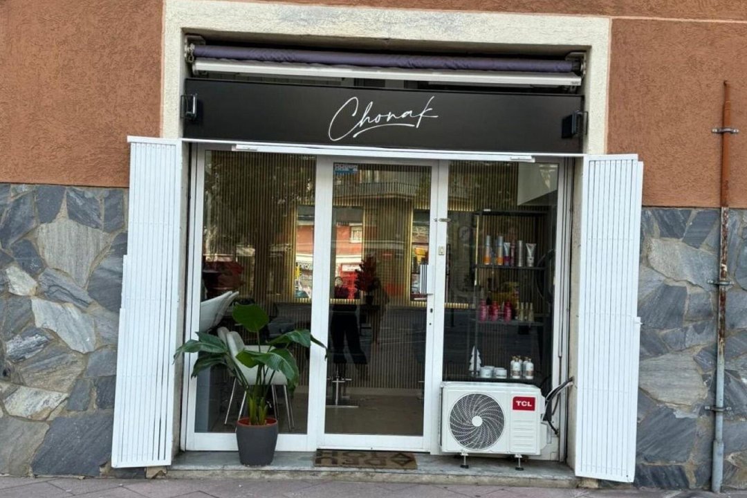 ChonaK Beauty Studio, Nou Barris, Barcelona