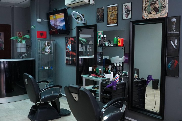 FSH_Haircut_Latina