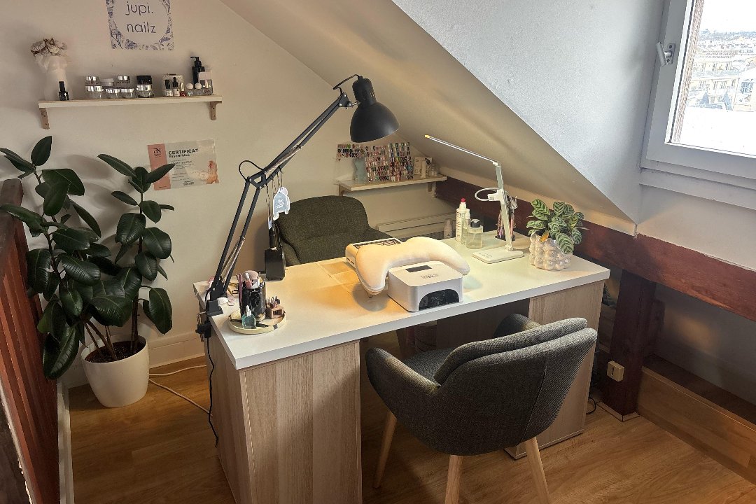 Jupi.nailz, Le Chesnay, Yvelines