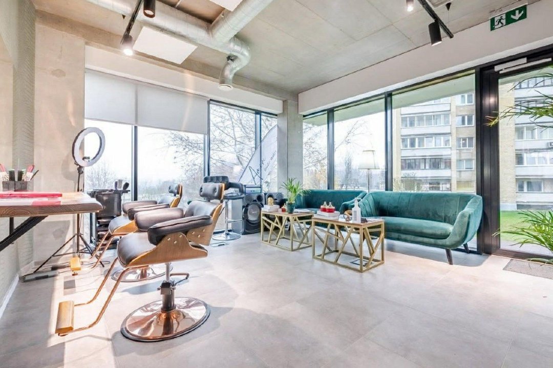 VenBrows, Naujininkai, Vilnius