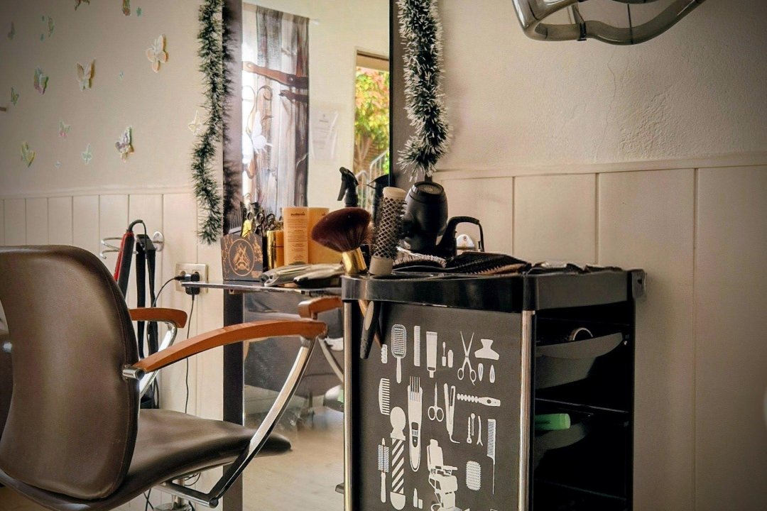 D&A Hair Studio | Peluquería & Barbería Premium, Carranque, Málaga