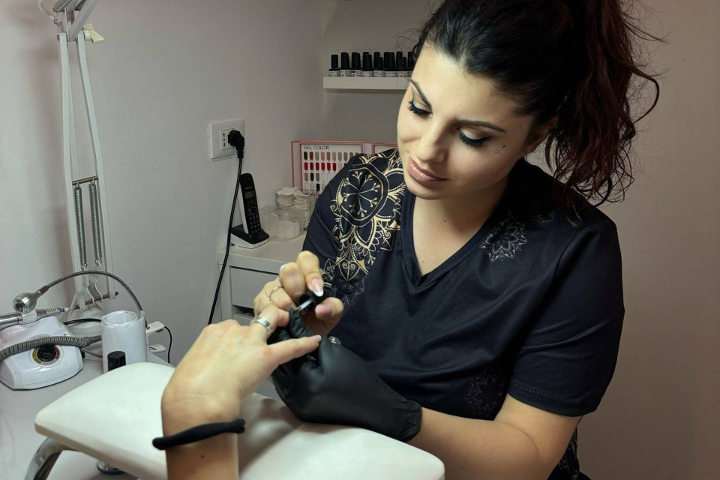 Essenzabellezza - Onglerie Brescia - Photo de galerie - OneBooking