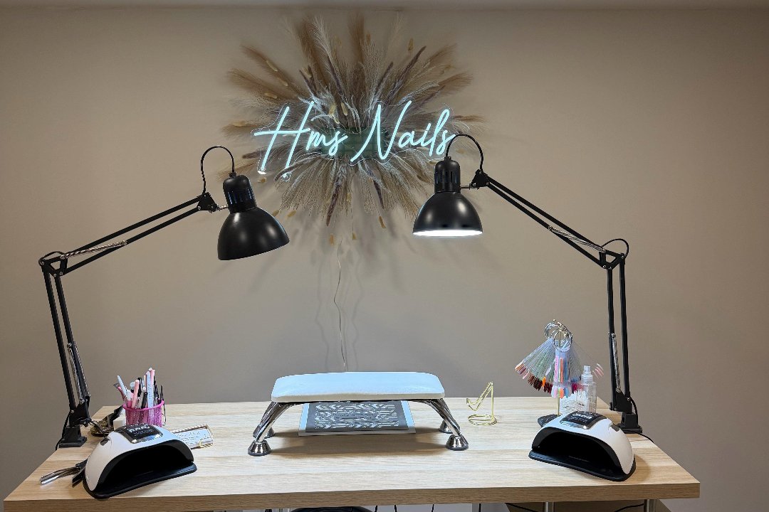 HMS Nails, Tournus, Bourgogne