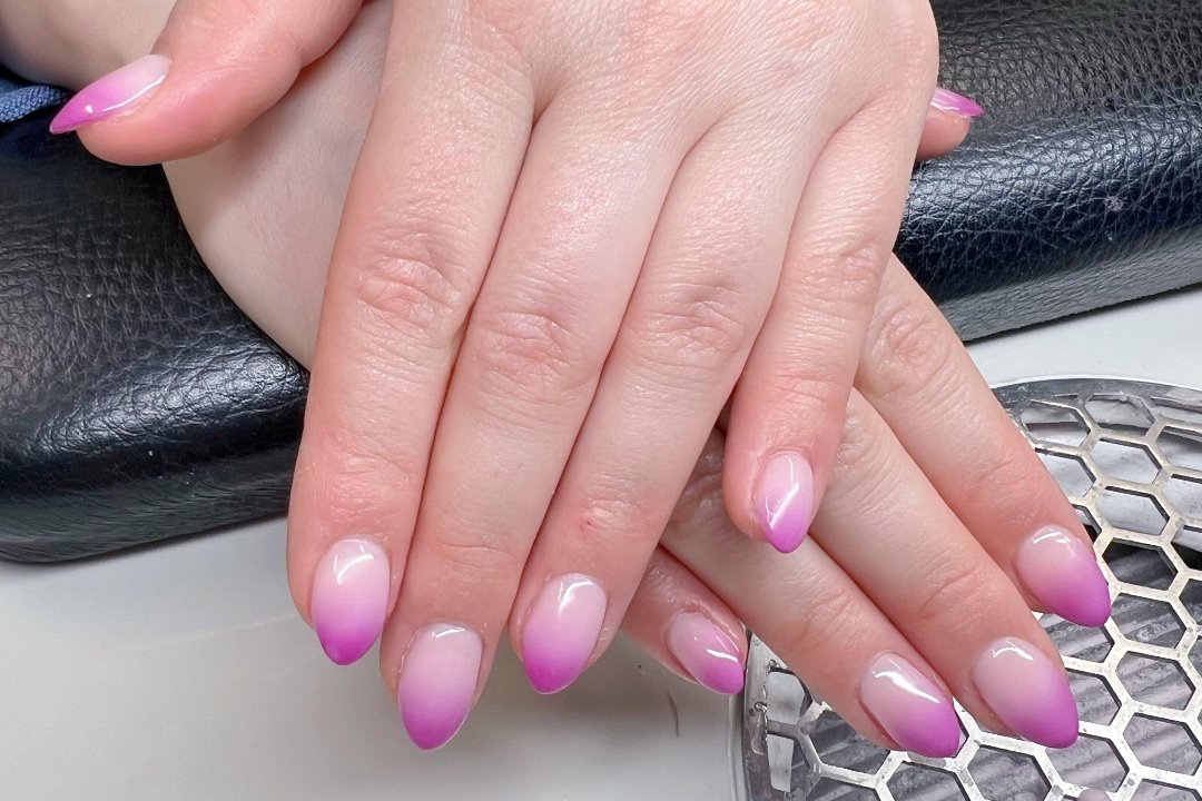 Rosa Nails & Beauty, Au, München