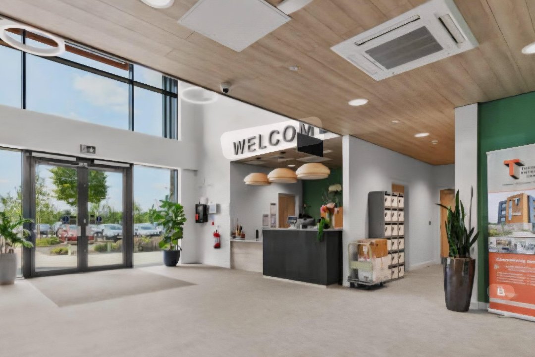 IV Drip Lounge by Shar, Waltham Cross, Hertfordshire