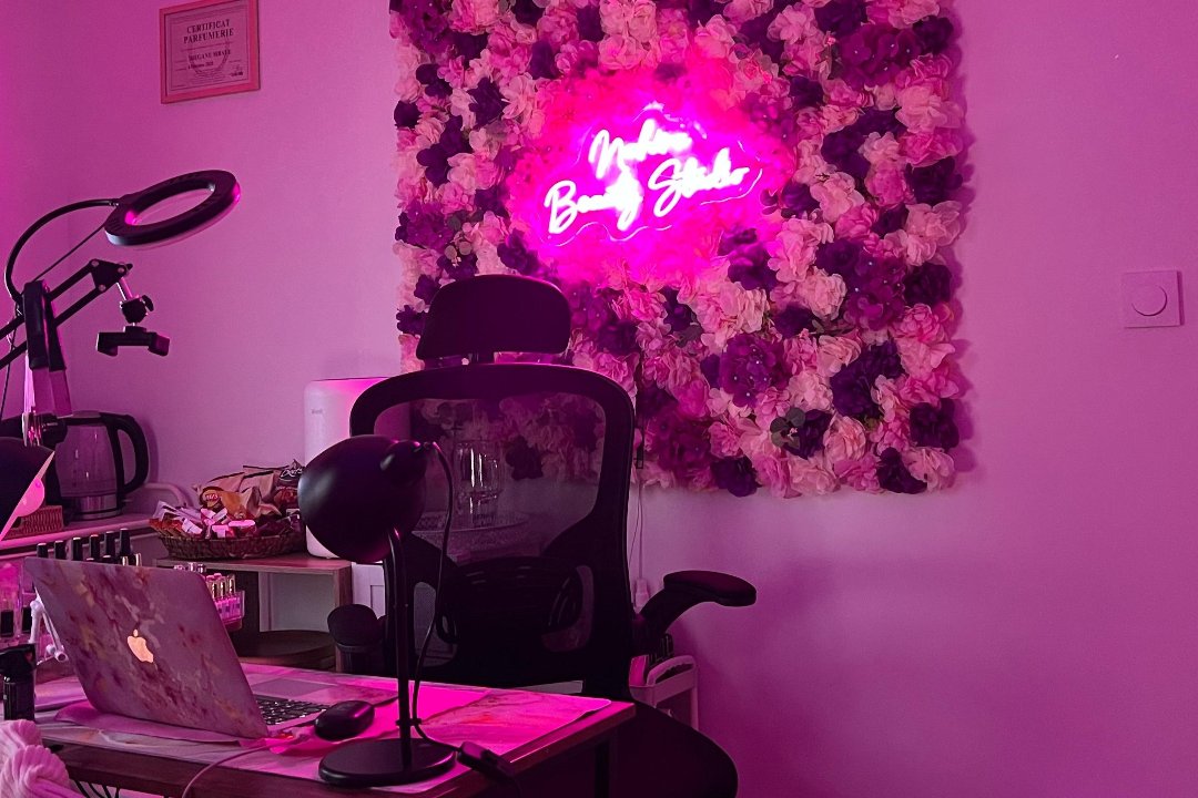 Nahira Beauty Studio, La Rochelle, Charente-Maritime