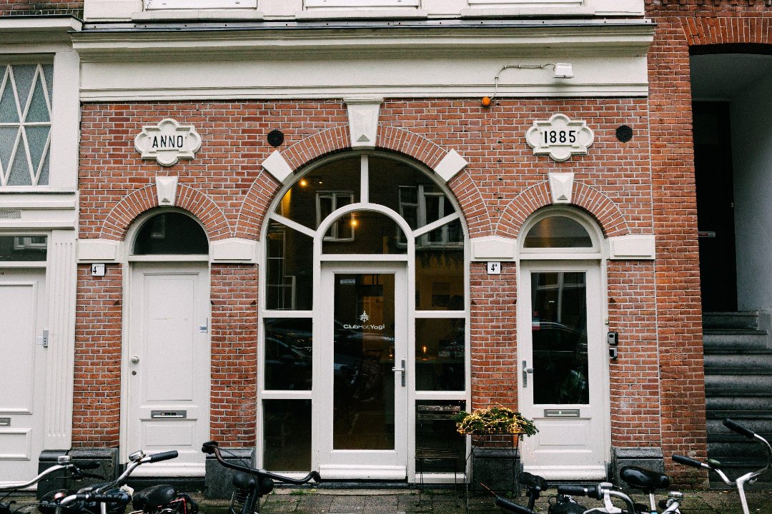 Club Hot Yogi, Spaarndammerstraat, Amsterdam