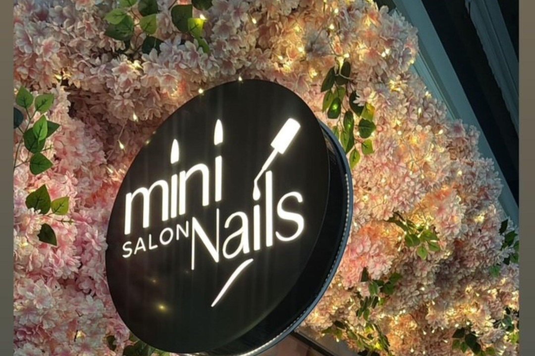 MINI nails bar, Περιστέρι, Αττική