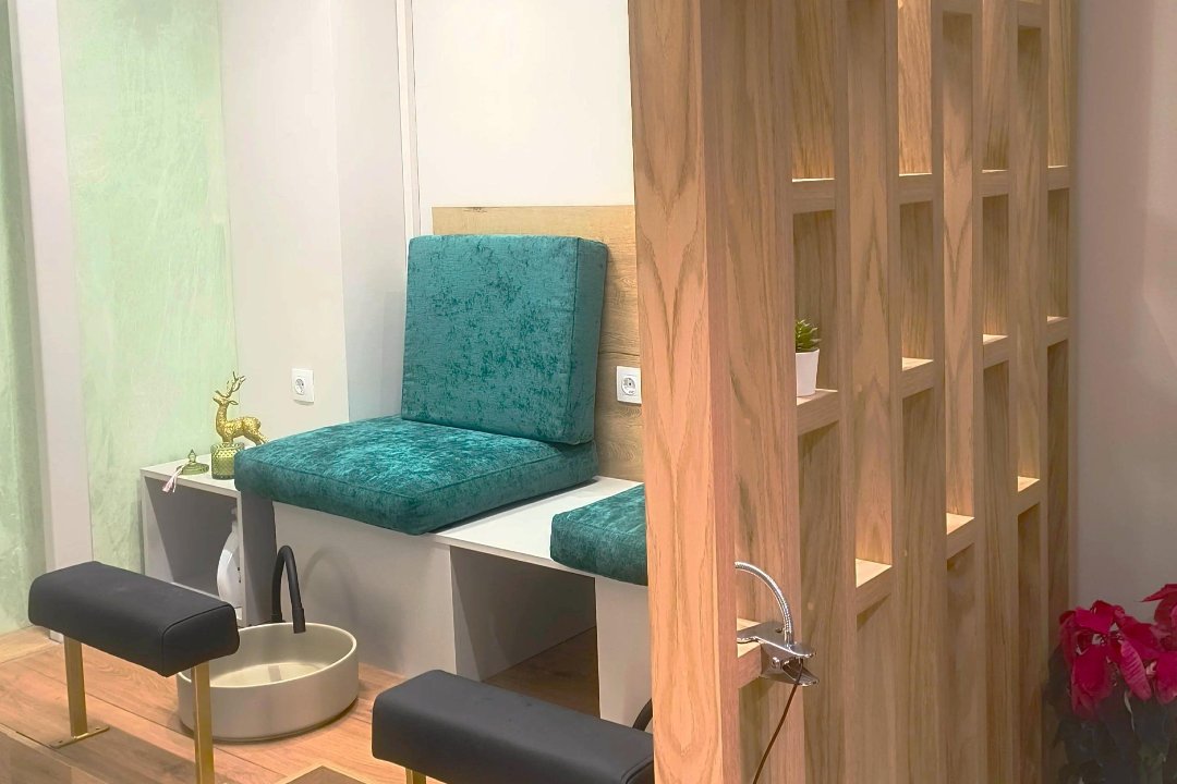 Loft beauty bar, Petroupoli, Αττική