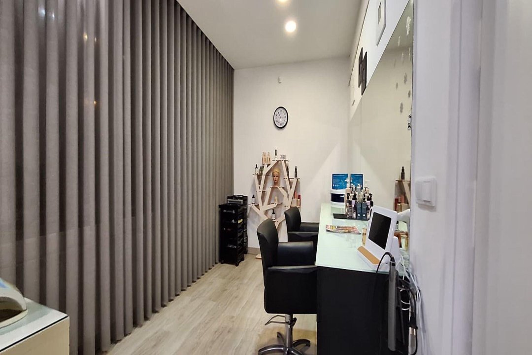 Lurdes Costa Cabeleireiro, Lomar, Braga