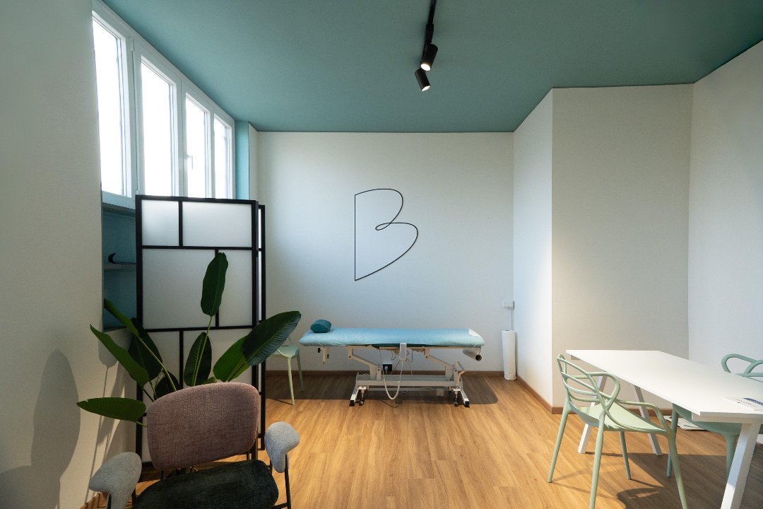 Dott.ssa Minotti Monica Osteopata c/o Bulb, Accursio, Milano