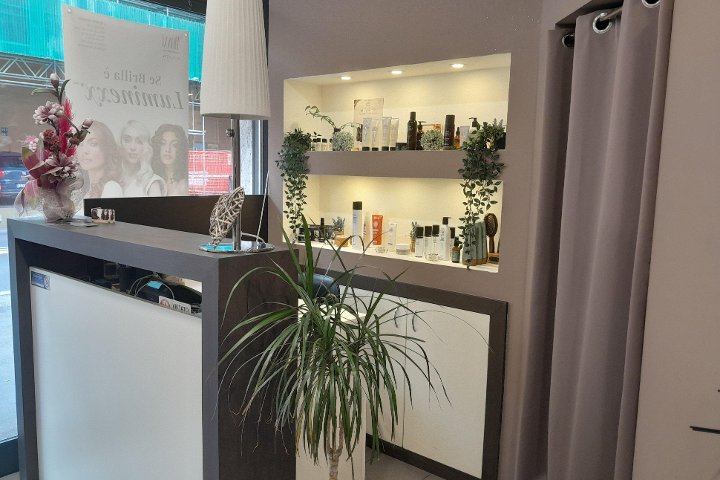 David Hair Stylist by Anna Rita - Coiffure Bologna - Photo de galerie - OneBooking