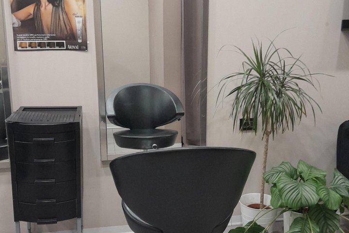 David Hair Stylist by Anna Rita - Coiffure Bologna - Photo de galerie - OneBooking