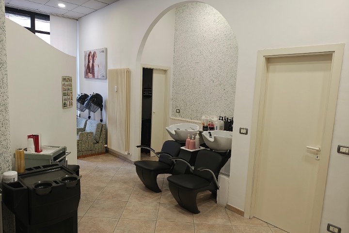 Grifo Hairdressers by Eddie Oliveira - Coiffure Perugia - Photo de galerie - OneBooking