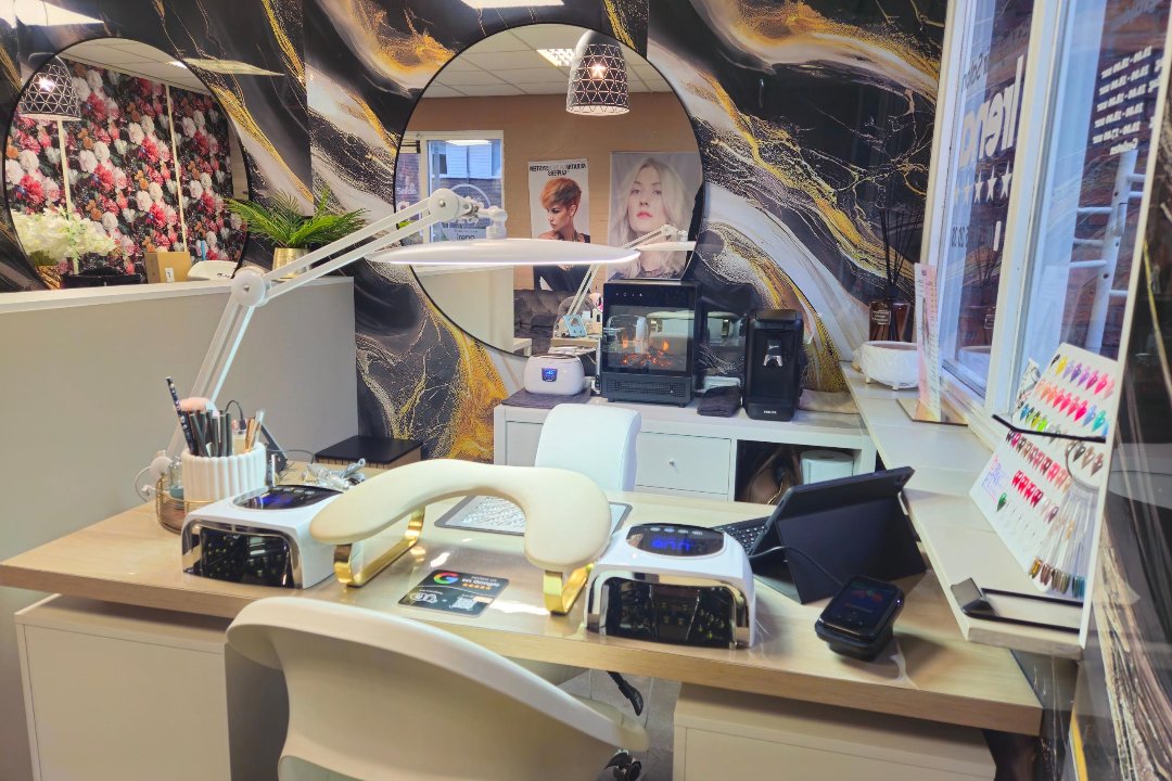 Romisaja Nails, Molenbuurt, Almere