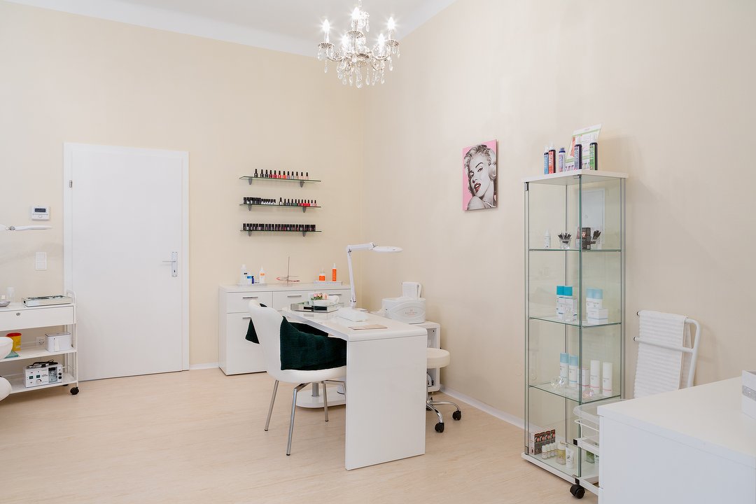 Angelique Beautysalon, 18. Bezirk, Wien